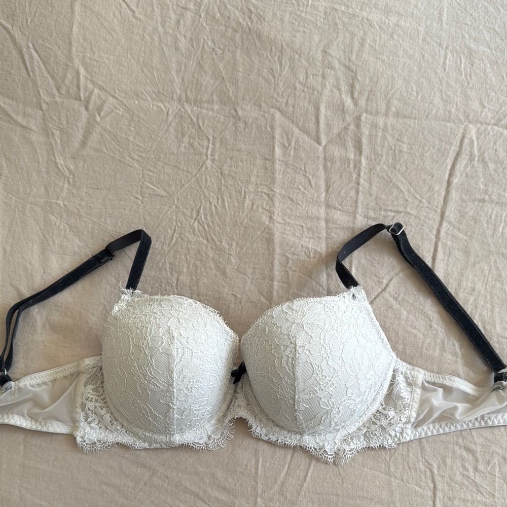 Victoria’s Secret Bra